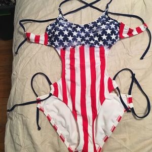 Never worn! American flag themed bathing suit